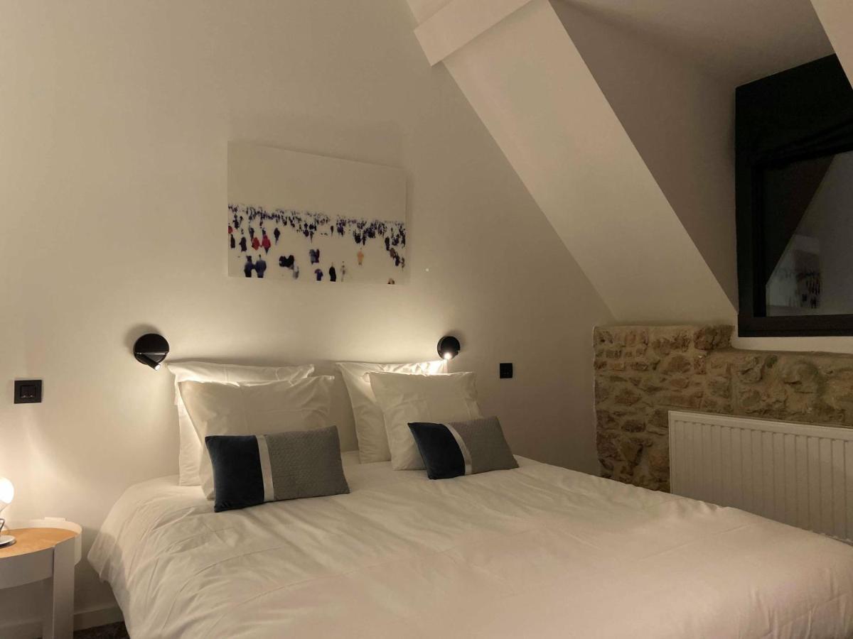 The Wise House Hotel Hastiere-par-dela Exterior photo